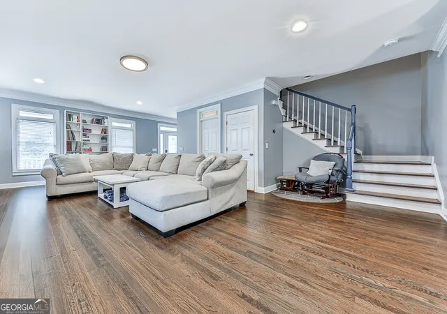 Photo 4 of Single family home for sale at 925 Rice St NW, Atlanta, GA 30318 | MLS# 10781612 | Listing updated on 2026-08-19