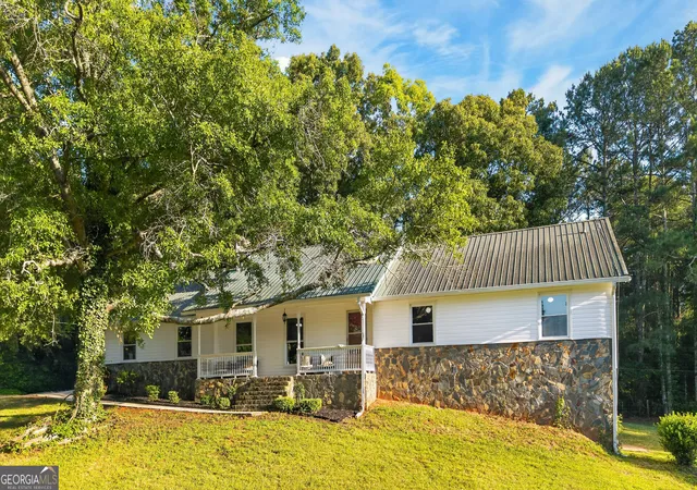 1st image of 662 Hwy 18 W, Barnesville, GA 30204 | MLS# 10809614