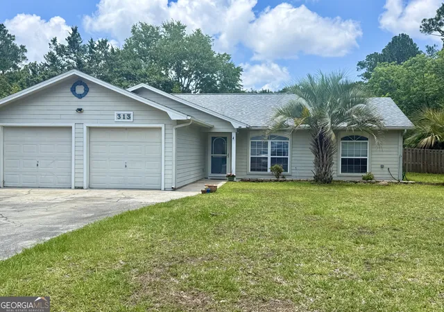 Homes for sale in Kingsland, GA | 313 Briarwood Cir, Kingsland, GA 31548 | MLS# 10796552