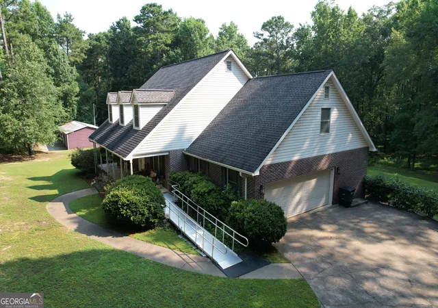 Photo 3 of Single family home for sale at 441 Campbell Rd, Meansville, GA 30256 | MLS# 10816420 | Listing updated on 2026-09-10