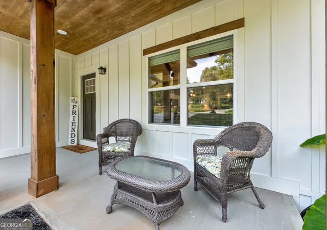 Photo 3 of Single family home for sale at 3979 Pointe N, Gainesville, GA 30506 | MLS# 10834794 | Listing updated on 2026-10-07