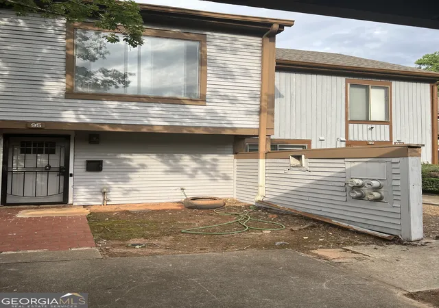 1st image of 95 Willowick Dr, Lithonia, GA 30038 | MLS# 10784138