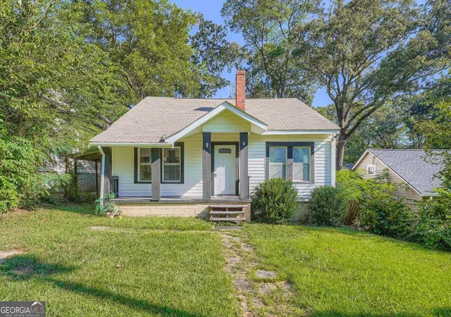 Homes for sale in Hapeville, GA | 511 Walnut St, Hapeville, GA 30354 | MLS# 10704419