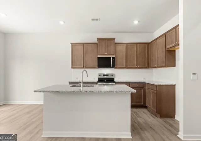 5th image of 1841 Meadow Green Cir, Gainesville, GA 30501 | MLS# 10816494