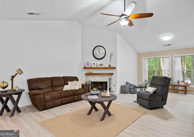 Photo 3 of Single family home for sale at 3312 Freedom Lndg Nw, Kennesaw, GA 30144 | MLS# 10811194 | Listing updated on 2026-10-29