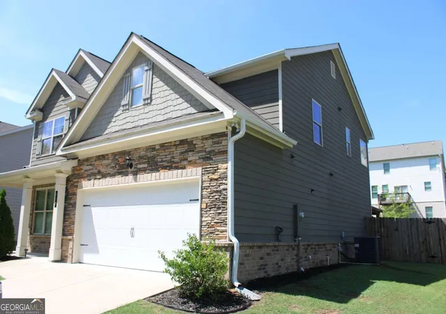 3rd image of 417 Oaklawn Park, Dacula, GA 30019 | MLS# 10821326