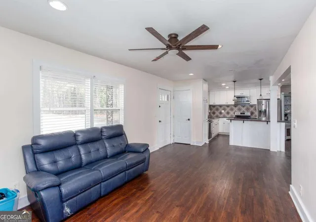 Photo 4 of Sale Pending at 3237 Gus Robinson Rd, Powder Springs, GA 30127 | MLS# 10687654 | Listing updated on 2026-10-02