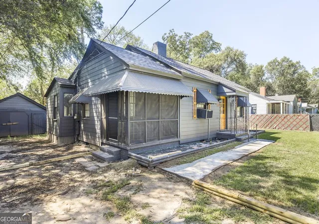 3rd image of 520 Villa Esta Cir, Macon, GA 31206 | MLS# 10725245