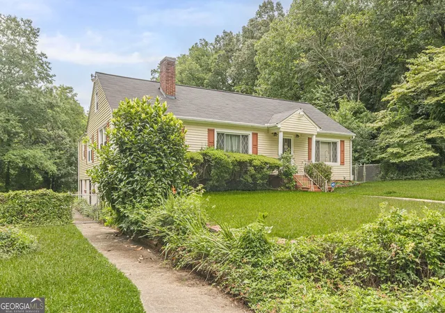 Photo 3 of Single family home for sale at 1940 Fairburn Rd Sw, Atlanta, GA 30331 | MLS# 10807826 | Listing updated on 2026-07-31