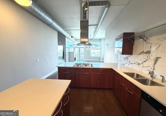 Homes for sale in Atlanta, GA | 3820 Roswell Rd Ne #902, Atlanta, GA 30342 | MLS# 10732314