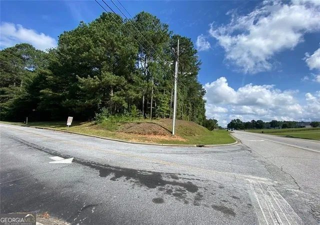 Photo 3 of Land for sale at 466 Highway 81, Covington, GA 30014 | MLS# 10395355 | Listing updated on 2025-12-30