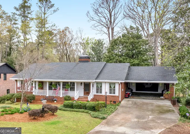 Photo 1 of Single family home for sale at 541 Pineridge Rd, Griffin, GA 30224 | MLS# 10816342 | Listing updated on 2026-08-27