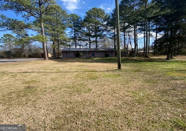 1st image of 121 Sunset Dr Ne, Calhoun, GA 30701 | MLS# 10822163