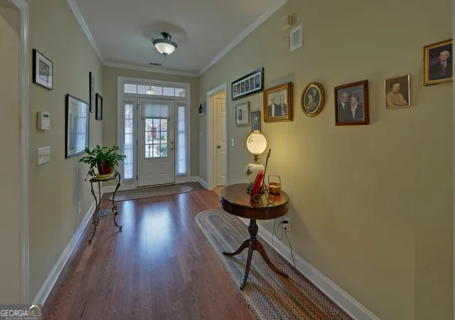 Photo 3 of Single family home for sale at 926 Brenau Point Dr, Gainesville, GA 30501 | MLS# 10719151 | Listing updated on 2026-09-14