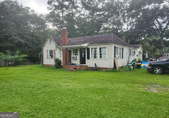 Photo 2 of Single family home for sale at 504 9th Avenue Nw, Cairo, GA 39828 | MLS# 10808435 | Listing updated on 2026-08-21