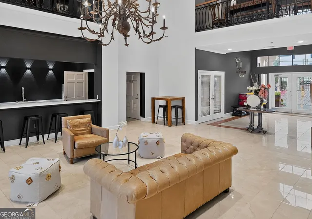2nd image of 3777 Peachtree Rd Ne, Brookhaven, GA 30319