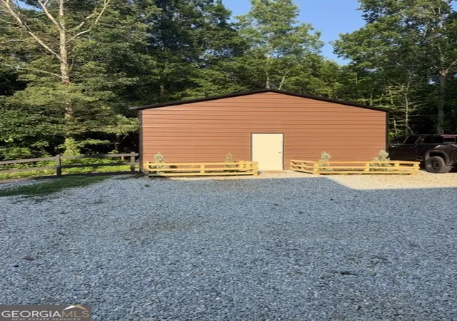 Photo 3 of Single family home for sale at 1330 Mccannon Morris Rd, Colbert, GA 30628 | MLS# 10809038 | Listing updated on 2026-08-03