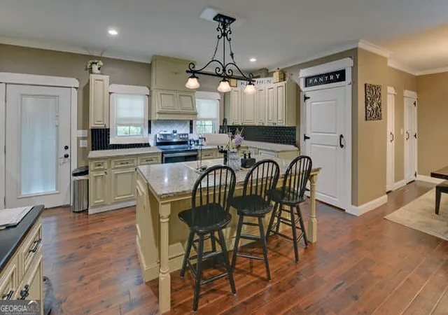 Photo 4 of Single family home for sale at 1330 Mccannon Morris Rd, Hull, GA 30646 | MLS# 10809038 | Listing updated on 2026-09-29