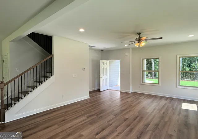 2nd image of 373 Laney Rd, Mcdonough, GA 30252 | MLS# 10805631