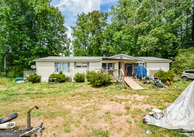 Photo 3 of House for sale at 1010 Painter Rd, Talking Rock, GA 30175 | MLS# 10832803 | Listing updated on 2026-09-29