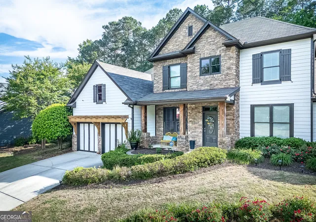 Homes for sale in Newnan, GA | 239 Highwoods Pkwy, Newnan, GA 30265 | MLS# 10792413