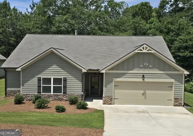 Homes for sale in Carrollton, GA | 131 Holtz Dr, Carrollton, GA 30117 | MLS# 10805177