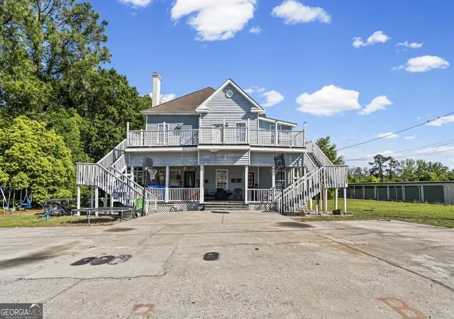 Homes for sale in Waycross, GA | 202 Franklin St, Waycross, GA 31501 | MLS# 10786323