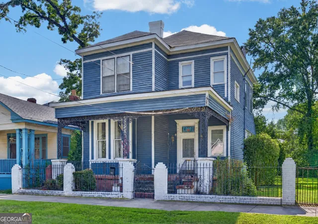 Photo 3 of Single family home for sale at 723 2nd Avenue, Columbus, GA 31901 | MLS# 10836753 | Listing updated on 2026-09-14