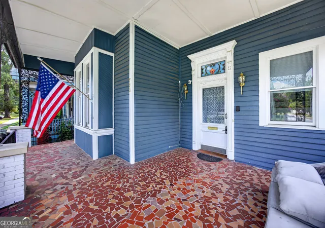 Photo 3 of Single family home for sale at 723 2nd Avenue, Columbus, GA 31901 | MLS# 10836753 | Listing updated on 2026-09-14