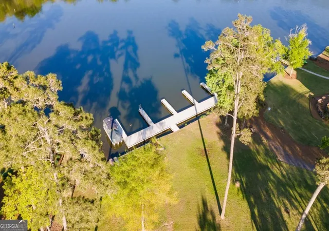 Photo 3 of Single family home for sale at 1080 Glen Eagle Dr, Greensboro, GA 30642 | MLS# 10729937 | Listing updated on 2026-09-07