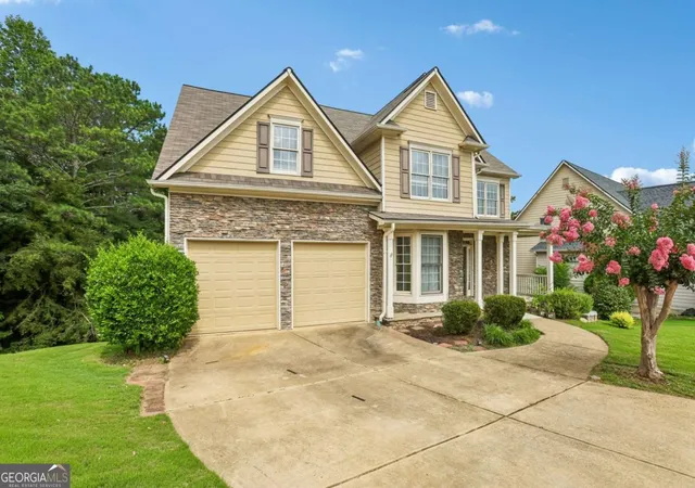 1st image of 7 Adelaide Xing, Acworth, GA 30101 | MLS# 10815999