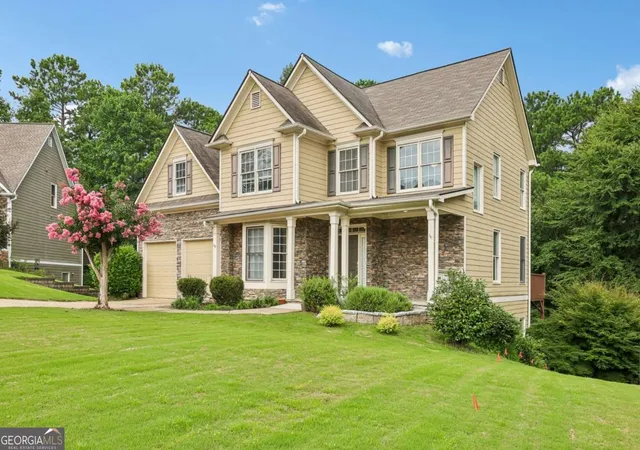 Photo 3 of Single family home for sale at 7 Adelaide Xing, Acworth, GA 30101 | MLS# 10815999 | Listing updated on 2026-08-17