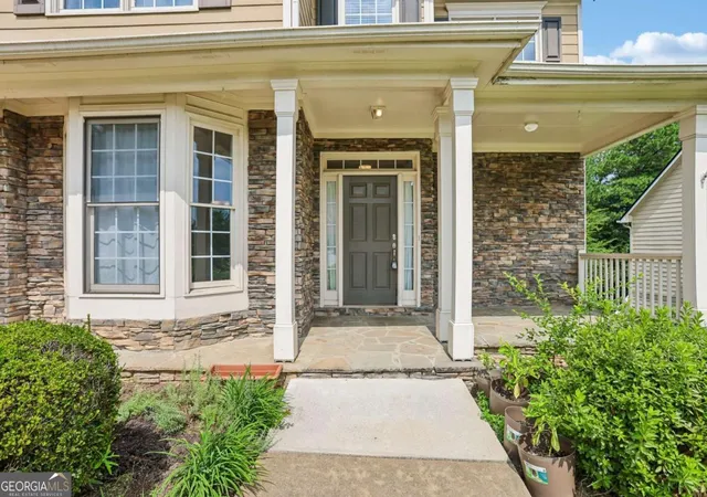 Photo 3 of Single family home for sale at 7 Adelaide Xing, Acworth, GA 30101 | MLS# 10815999 | Listing updated on 2026-08-17