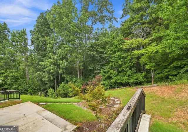 5th image of 6323 Oakwell Pl, Fairburn, GA 30213 | MLS# 10811756