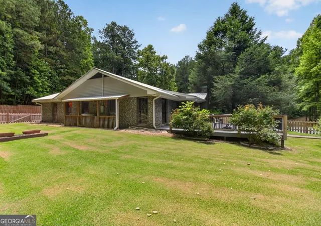 Photo 3 of Single family home for sale at 105 Whitestone Road North, Talking Rock, GA 30175 | MLS# 10786611 | Listing updated on 2026-09-16