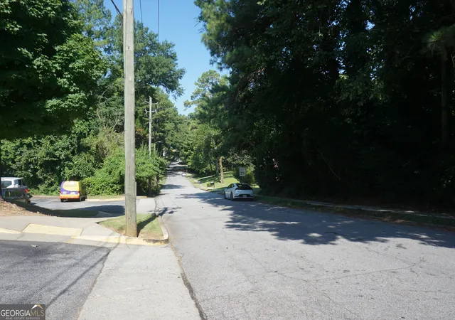 6th image of 3020 Clairmont Rd, Brookhaven, GA 30329 | MLS# 10802177