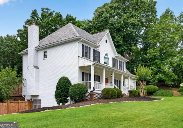 Photo 4 of Single family home for sale at 10630 Wren Ridge Rd, Johns Creek, GA 30022 | MLS# 10803246 | Listing updated on 2026-10-22