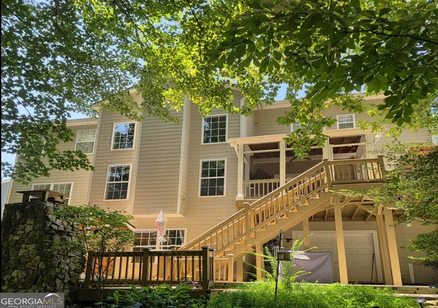 Photo 4 of Single family home for sale at 3476 Lost Meadows Ct, Buford, GA 30519 | MLS# 10830885 | Listing updated on 2026-09-28
