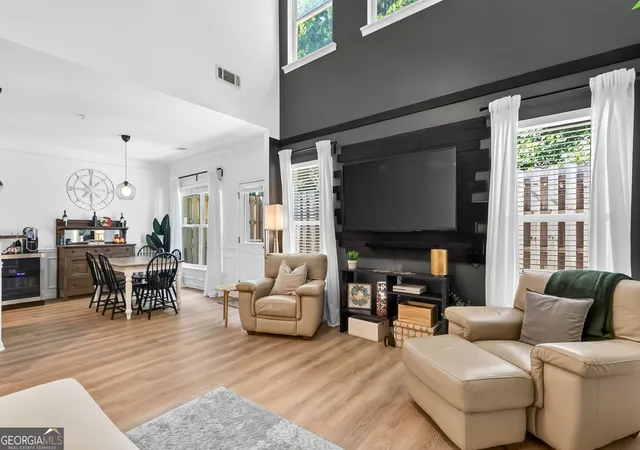 Photo 4 of Townhouse for sale at 502 Hillside Trl, Woodstock, GA 30188 | MLS# 10833239 | Listing updated on 2026-10-04