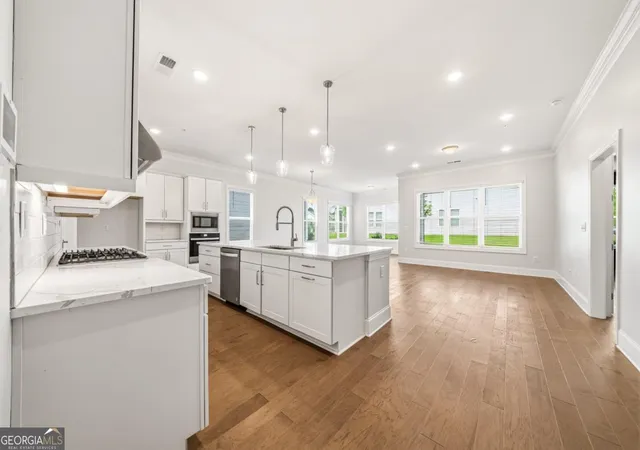 2nd image of 261 Vinca Cir Nw, Kennesaw, GA 30144 | MLS# 10793103
