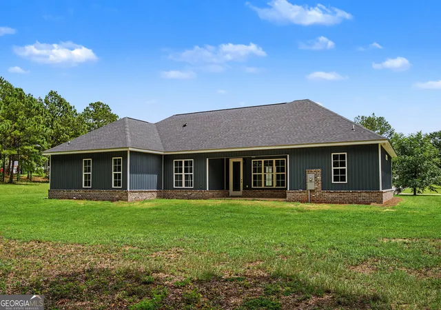 Photo 3 of Sale Pending at 1129 Mulberry Pl, Dudley, GA 31022 | MLS# 10822397 | Listing updated on 2026-08-18