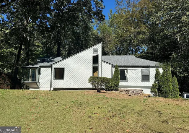 Photo 1 of Single family home for sale at 2905 Hembree Rd Ne, Marietta, GA 30062 | MLS# 10791677 | Listing updated on 2026-08-15