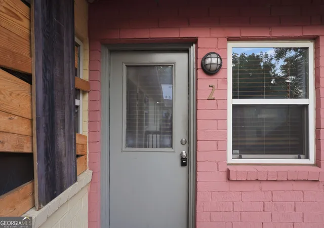 Photo 2 of Condo for sale at 561 Formwalt St Sw #2, Atlanta, GA 30312 | MLS# 10831133 | Listing updated on 2026-09-06