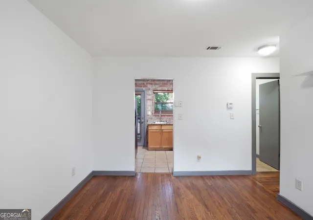Photo 3 of Condo for sale at 561 Formwalt St Sw #2, Atlanta, GA 30312 | MLS# 10831133 | Listing updated on 2026-10-08