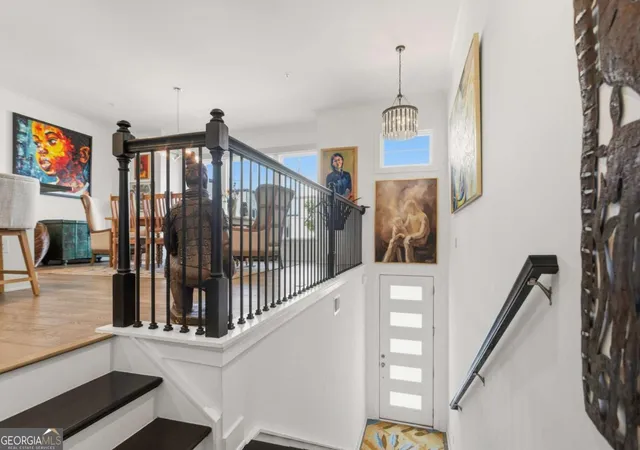 4th image of 1501 Cobalt Dr Nw, Atlanta, GA 30318 | MLS# 10785863