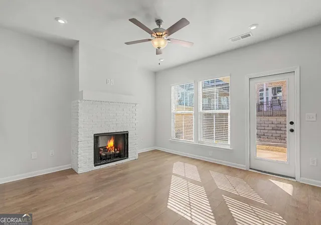 Photo 4 of Townhouse for sale at 5665 Tillman Way, Powder Springs, GA 30127 | MLS# 10795408 | Listing updated on 2026-08-07