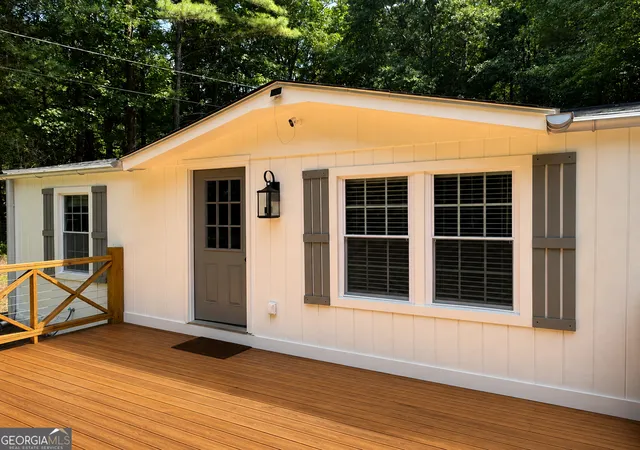Photo 2 of Single family home for sale at 17056 Wildwood Rd, Griffin, GA 30223 | MLS# 10815964 | Listing updated on 2026-09-11