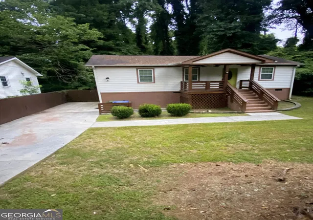 Photo 2 of Single family home for sale at 2176 Pansy St Nw, Atlanta, GA 30314 | MLS# 10808009 | Listing updated on 2026-07-31