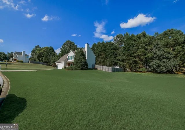 5th image of 1815 Alcovy River Dr, Dacula, GA 30019 | MLS# 10823388