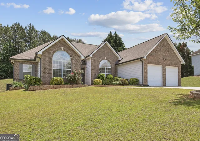 Photo 1 of Single family home for sale at 6827 Hill Creek Cvs, Lithonia, GA 30058 | MLS# 10833001 | Listing updated on 2026-09-10